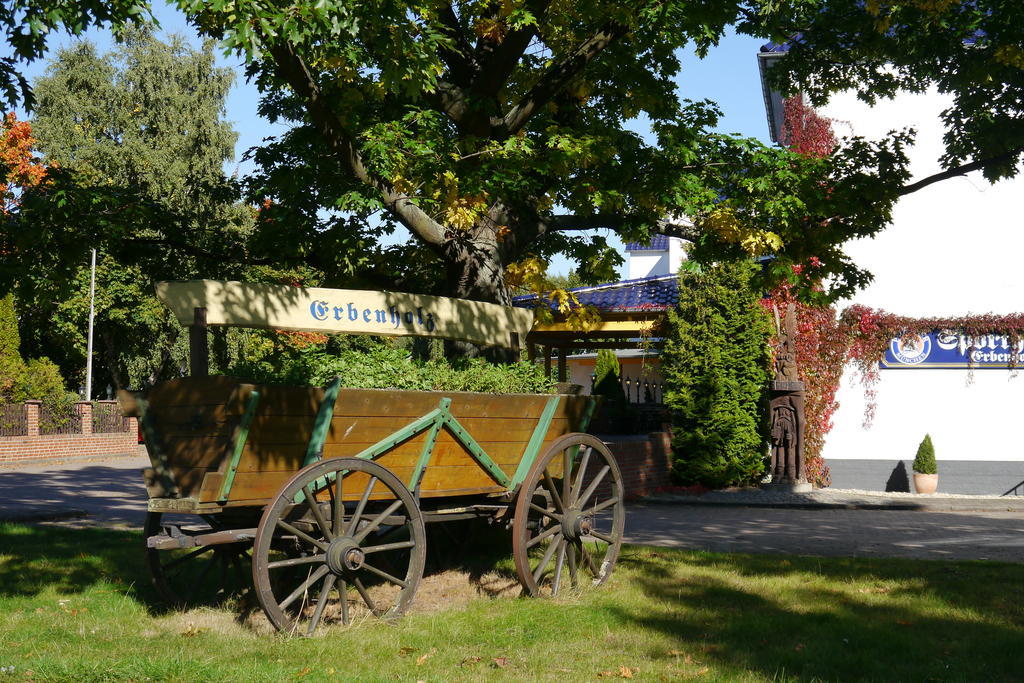 Erbenholz Hotel Laatzen Bagian luar foto