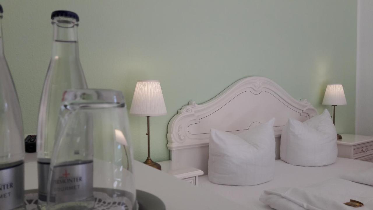 Erbenholz Hotel Laatzen Bagian luar foto